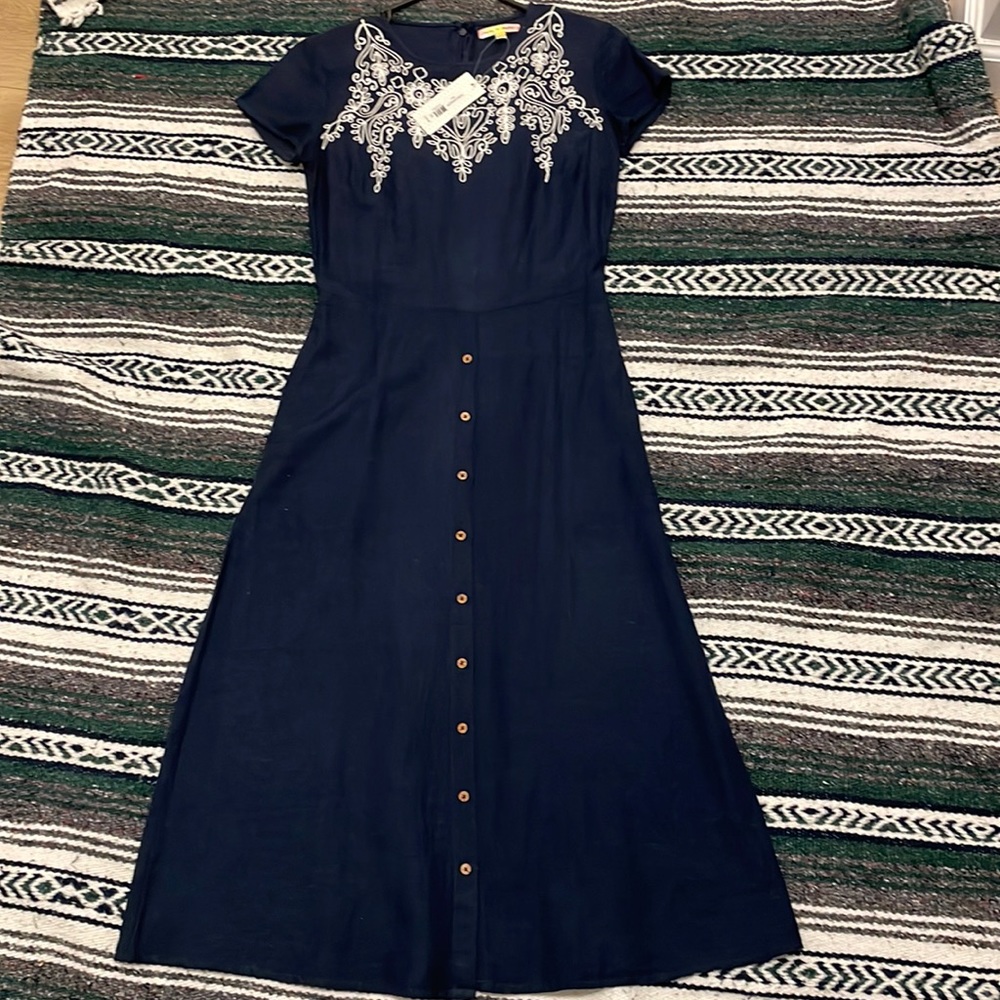 Boutique DownEast Embroidered Dress